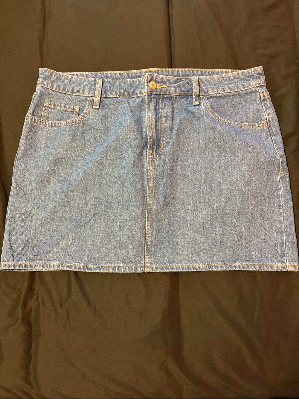 Old Navy Classic Light Blue Denim Mini Skirt - Women's